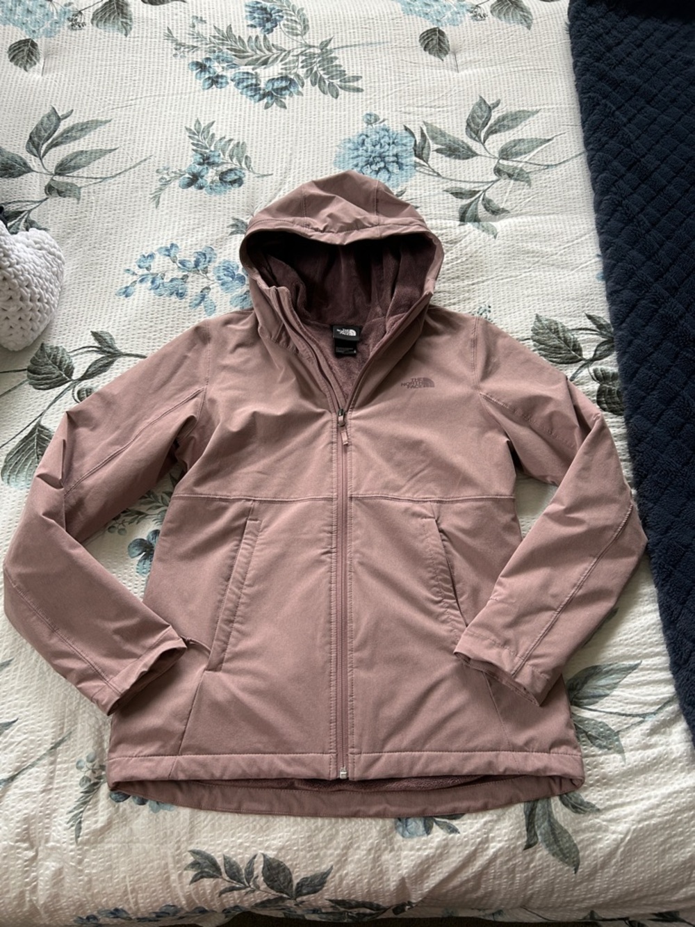 The North Face Women’s Hooded Softshell Jacket - Dusty Mauve